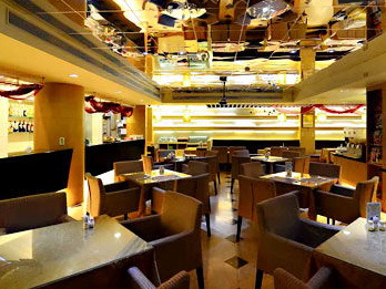 新苑庭園大飯店-AMIGO複合式西餐廳活動場地照 1